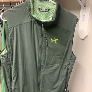 Arc’teryx Proton Vest